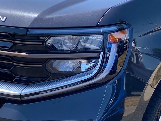new 2025 Ford Expedition car, priced at $81,804