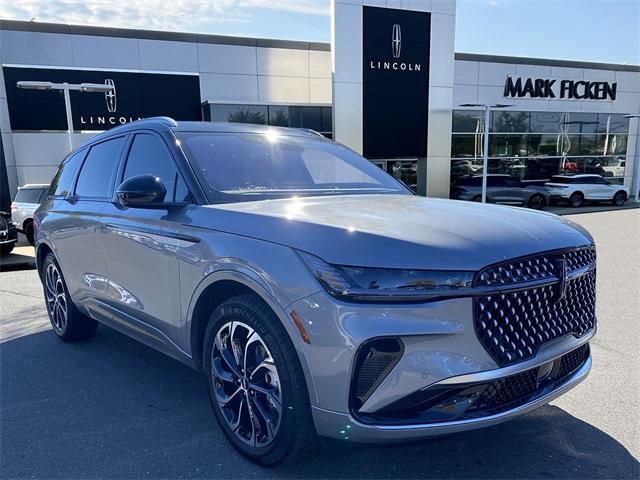 new 2025 Lincoln Nautilus car, priced at $62,855