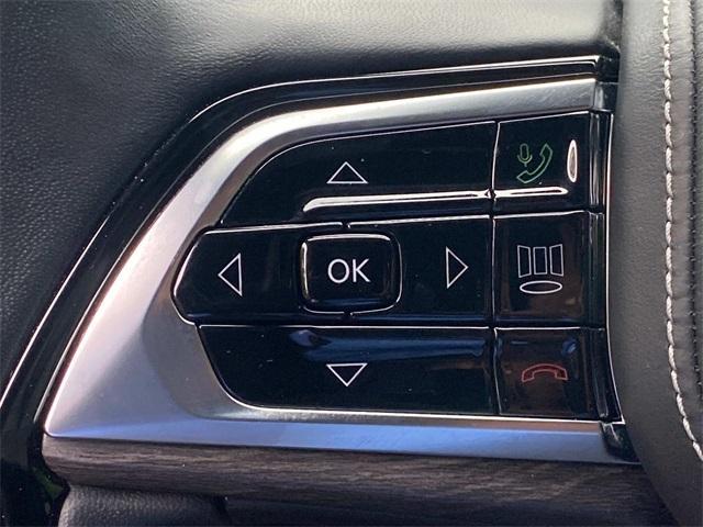 used 2022 Jeep Grand Cherokee car, priced at $37,924