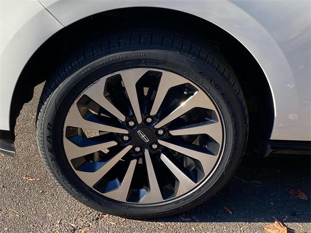 used 2024 Lincoln Navigator L car, priced at $72,195