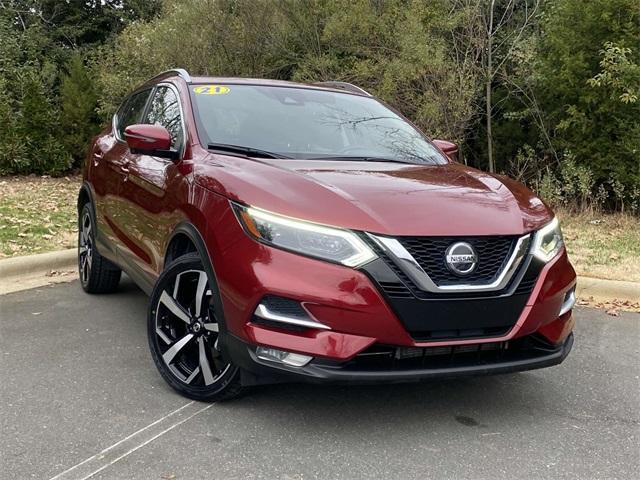 used 2021 Nissan Rogue Sport car, priced at $21,819