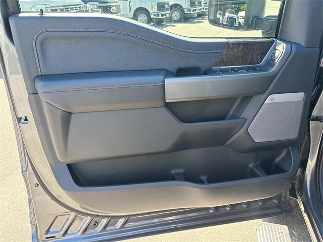 new 2025 Ford F-250 car, priced at $85,496