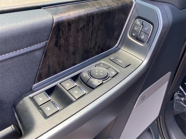 new 2025 Ford F-250 car, priced at $84,536