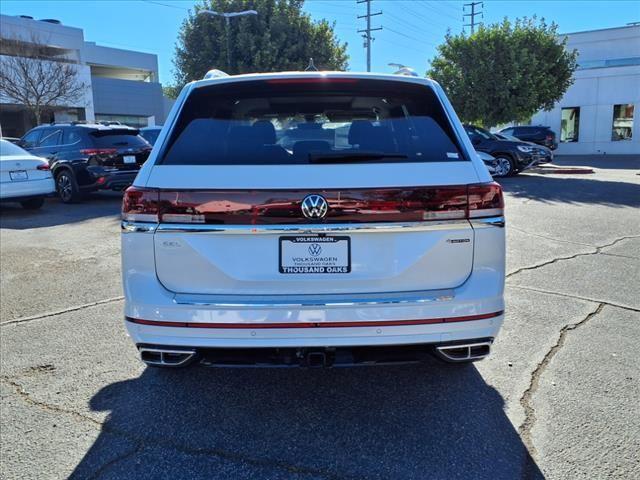 new 2025 Volkswagen Atlas car, priced at $52,613