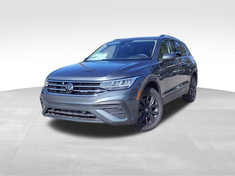 new 2024 Volkswagen Tiguan car, priced at $30,186