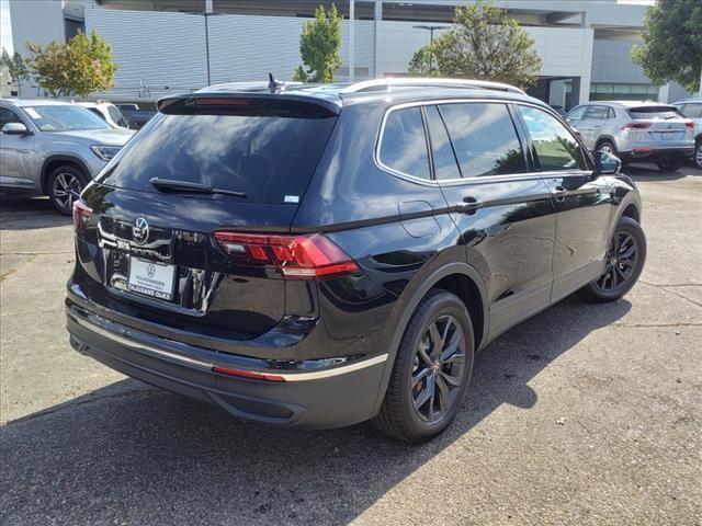 new 2024 Volkswagen Tiguan car, priced at $27,796