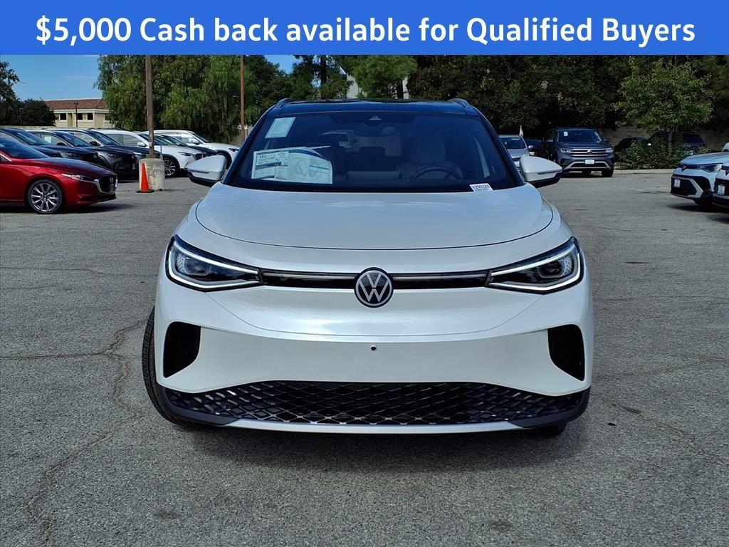 new 2025 Volkswagen ID.4 car, priced at $55,039