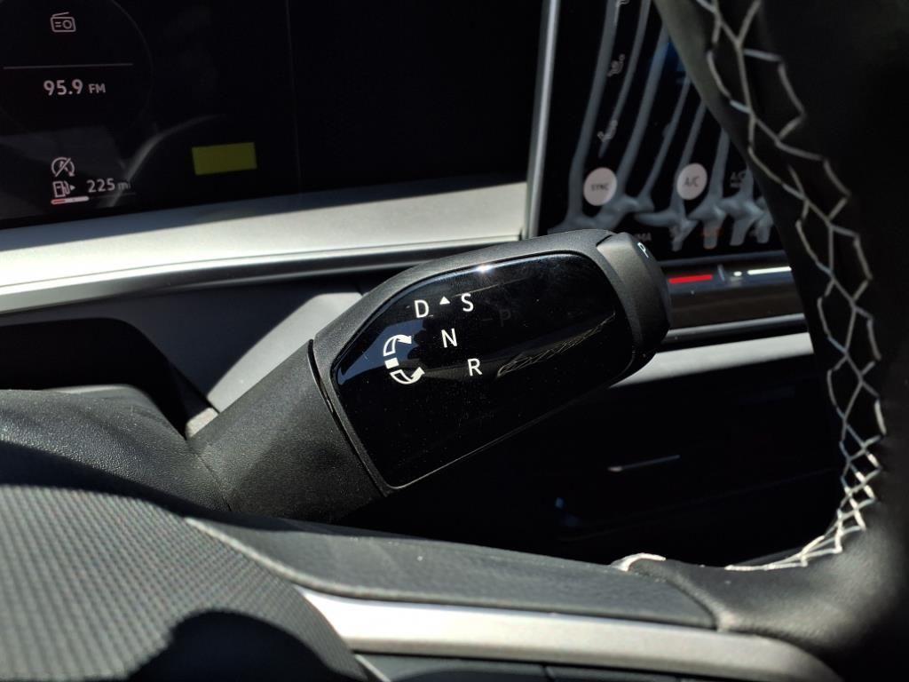 new 2025 Volkswagen Tiguan car, priced at $32,370