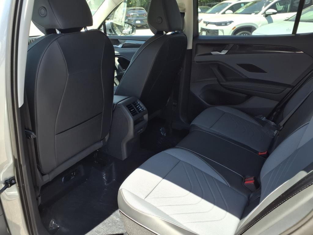 new 2025 Volkswagen Tiguan car, priced at $32,370
