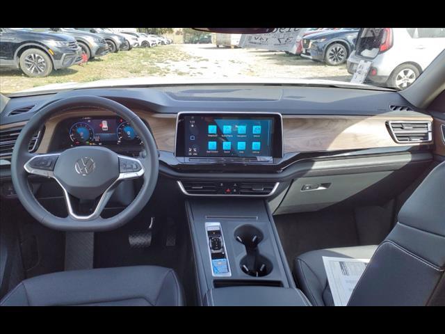 new 2024 Volkswagen Atlas car, priced at $39,531
