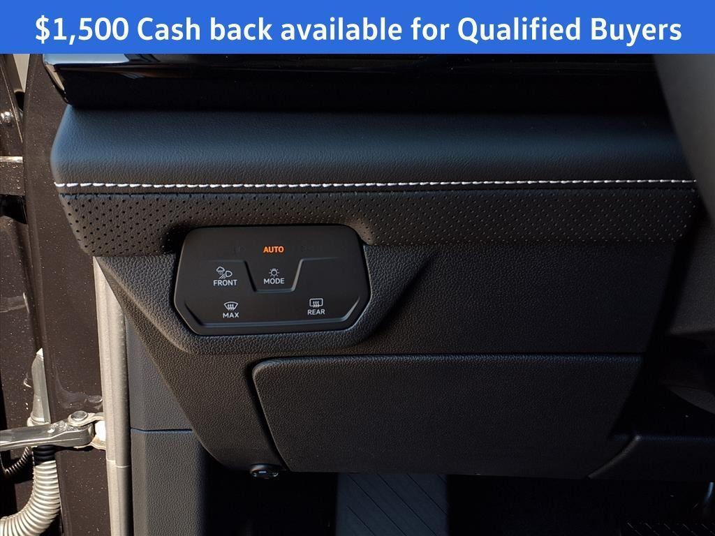 new 2026 Volkswagen Atlas car, priced at $47,677