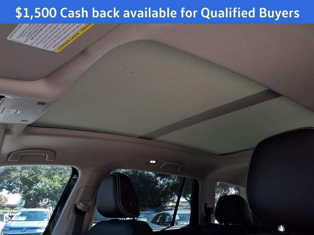 new 2026 Volkswagen Atlas car, priced at $47,677