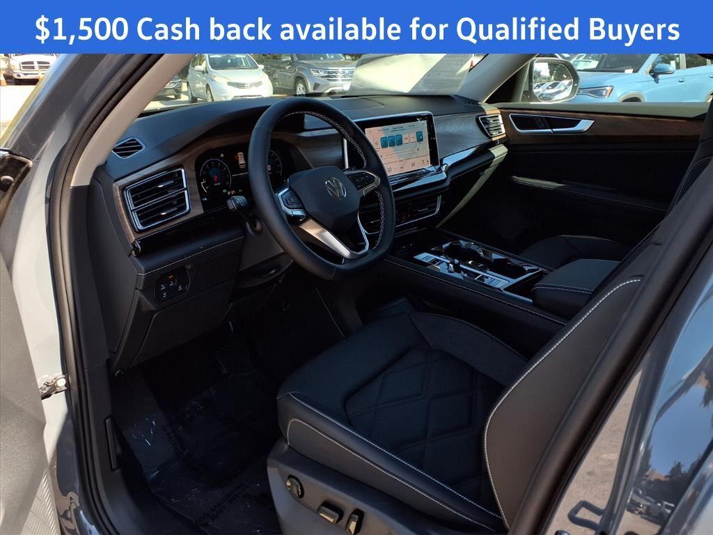 new 2026 Volkswagen Atlas car, priced at $46,821