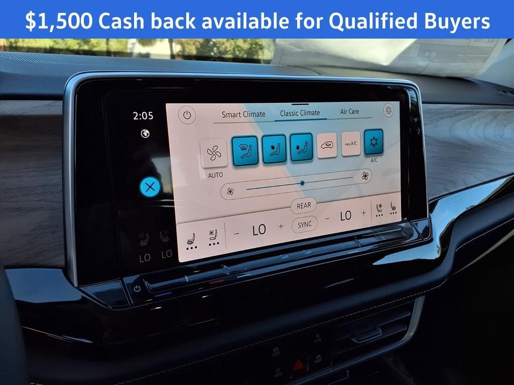 new 2026 Volkswagen Atlas car, priced at $46,821