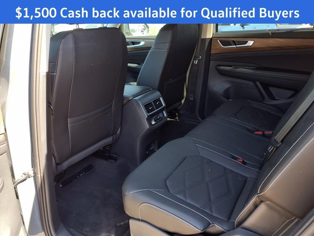 new 2026 Volkswagen Atlas car, priced at $46,821