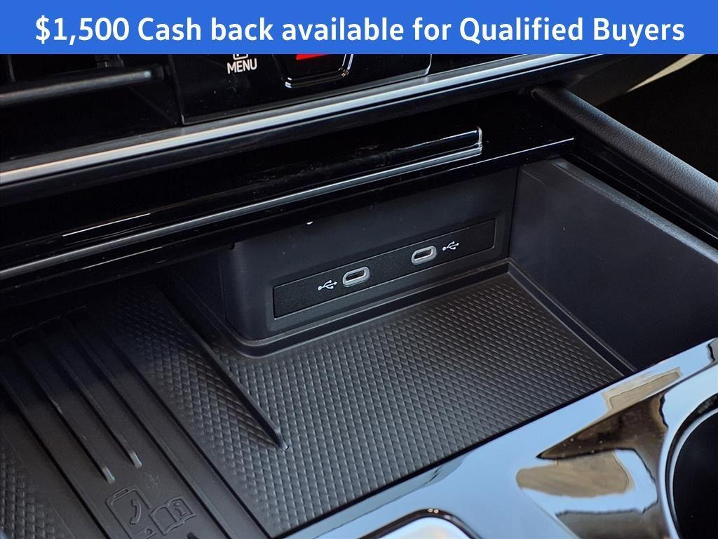 new 2026 Volkswagen Atlas car, priced at $46,821