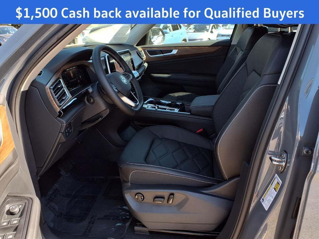 new 2026 Volkswagen Atlas car, priced at $46,821