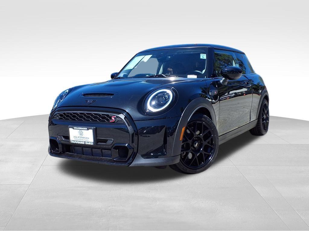 used 2023 MINI Hardtop car, priced at $22,994