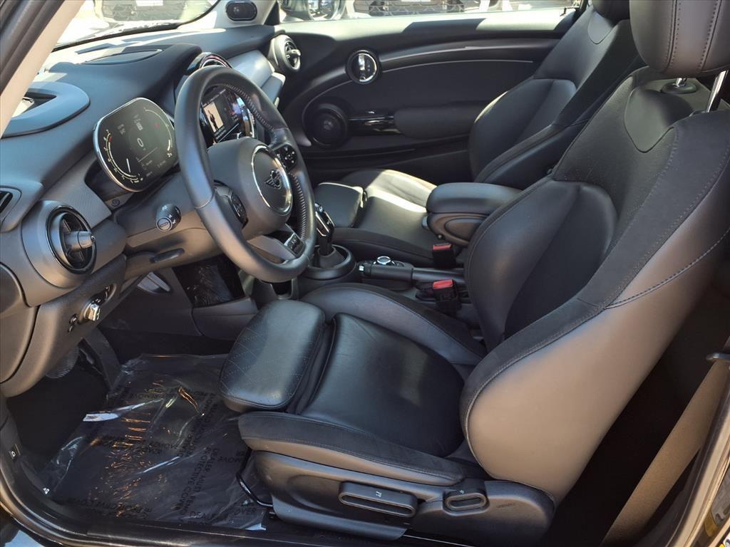 used 2023 MINI Hardtop car, priced at $22,994