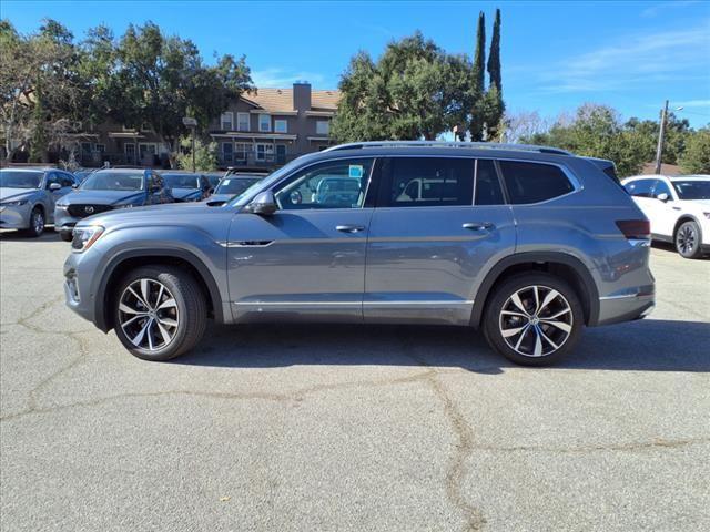 new 2025 Volkswagen Atlas car, priced at $52,338