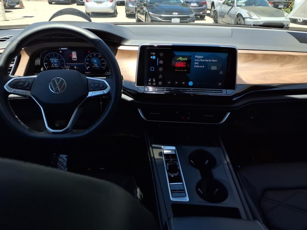 used 2024 Volkswagen Atlas car, priced at $34,750