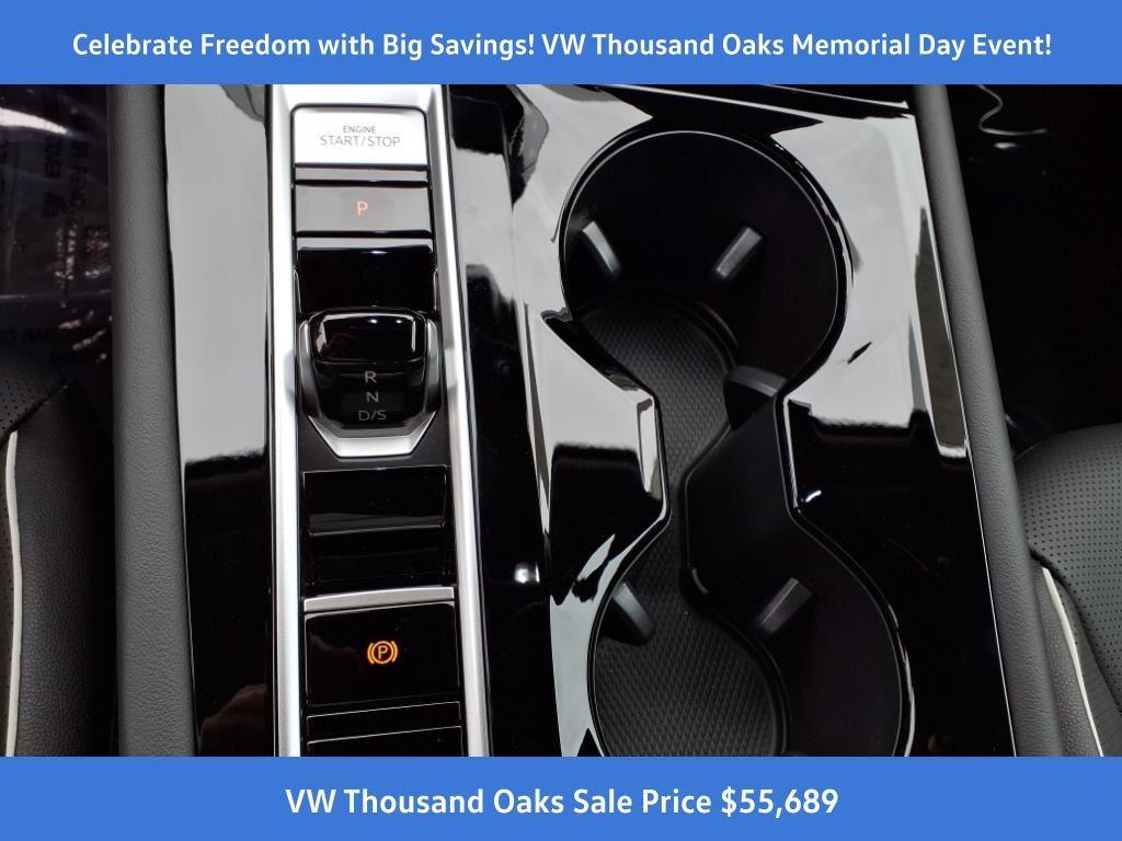 new 2025 Volkswagen Atlas car, priced at $55,689