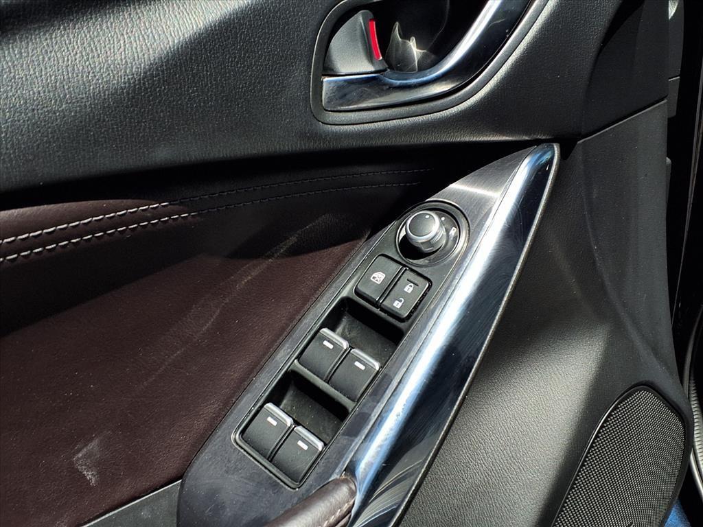 used 2017 Mazda Mazda6 car, priced at $16,299