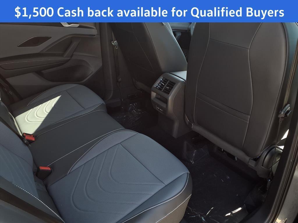new 2025 Volkswagen Tiguan car, priced at $32,894