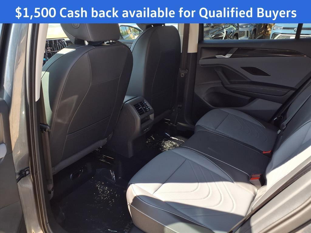 new 2025 Volkswagen Tiguan car, priced at $32,894