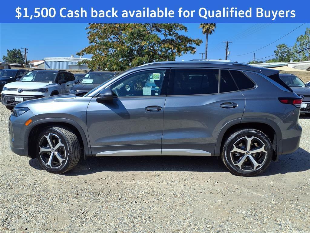 new 2025 Volkswagen Tiguan car, priced at $32,894