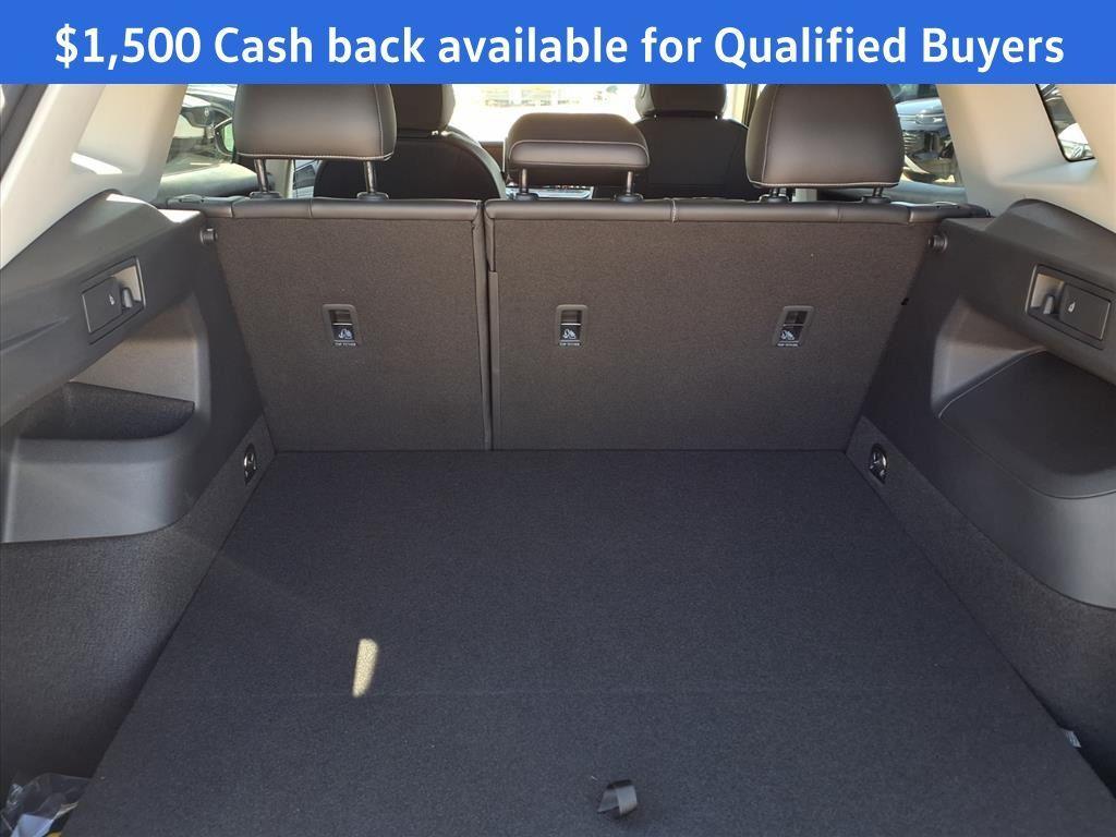 new 2025 Volkswagen Tiguan car, priced at $32,894