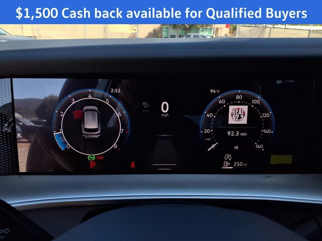 new 2025 Volkswagen Tiguan car, priced at $32,894