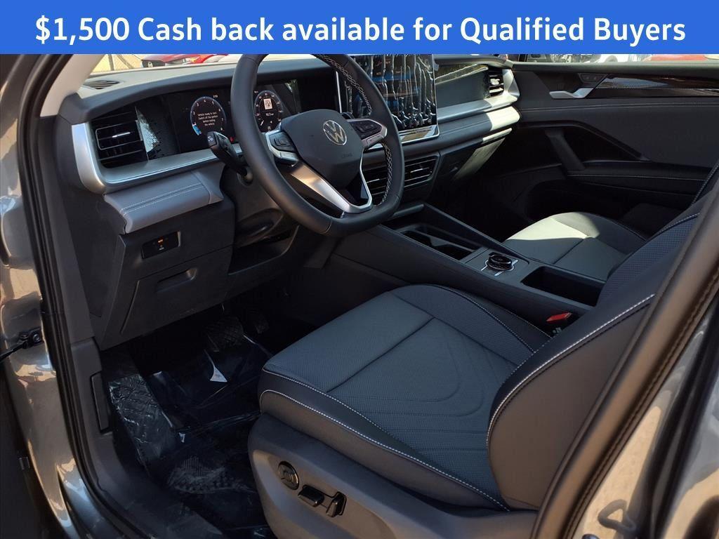 new 2025 Volkswagen Tiguan car, priced at $32,894