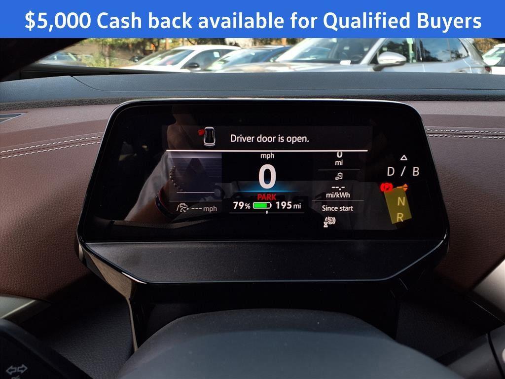 new 2025 Volkswagen ID.4 car, priced at $42,271