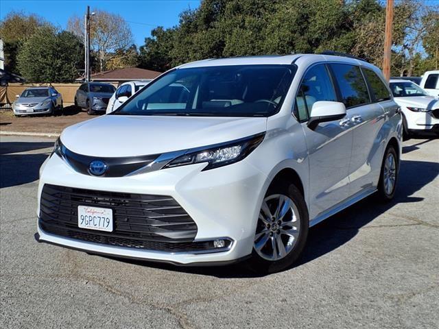 used 2023 Toyota Sienna car, priced at $44,700