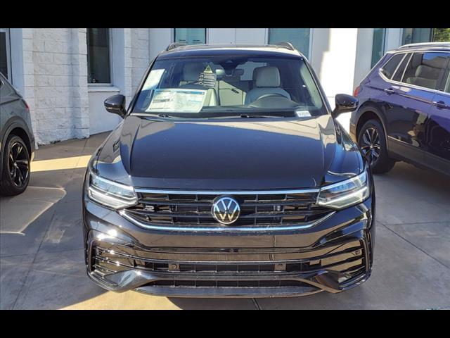 new 2024 Volkswagen Tiguan car, priced at $36,414