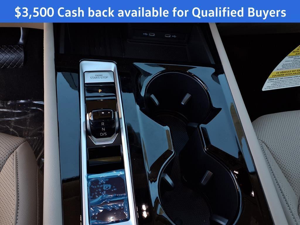 new 2025 Volkswagen Atlas car, priced at $41,346