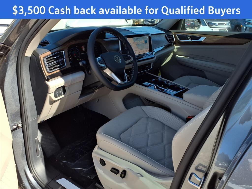 new 2025 Volkswagen Atlas car, priced at $41,346