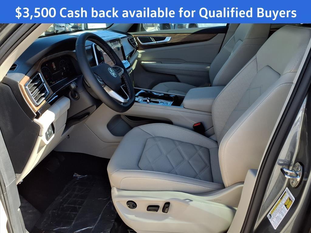 new 2025 Volkswagen Atlas car, priced at $41,346