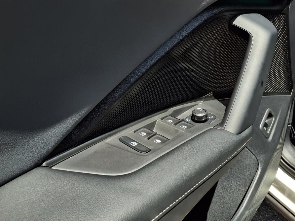 new 2025 Volkswagen Tiguan car, priced at $43,180