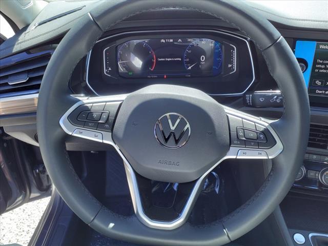 new 2024 Volkswagen Jetta car, priced at $31,044