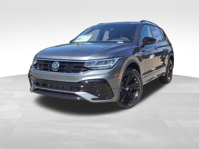 new 2024 Volkswagen Tiguan car, priced at $31,248