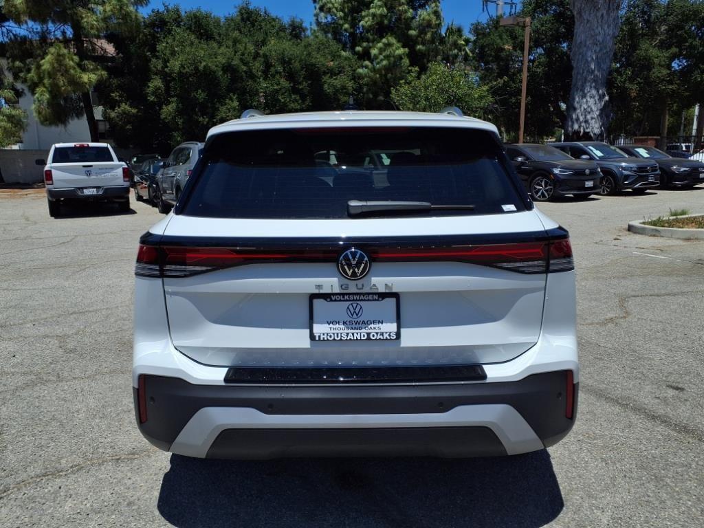 new 2025 Volkswagen Tiguan car, priced at $29,881
