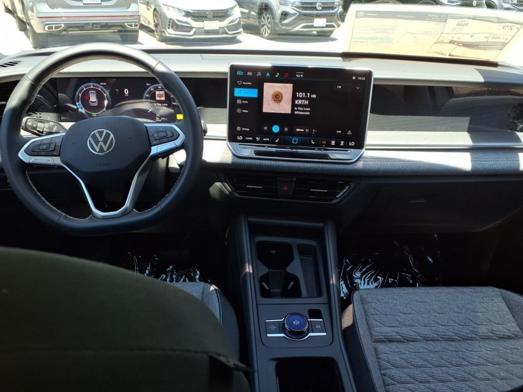 new 2025 Volkswagen Tiguan car, priced at $29,881