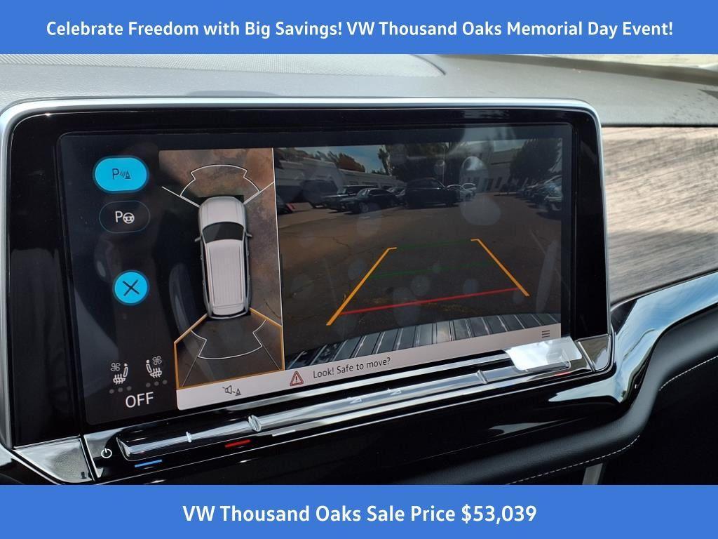 new 2025 Volkswagen Atlas car, priced at $53,039