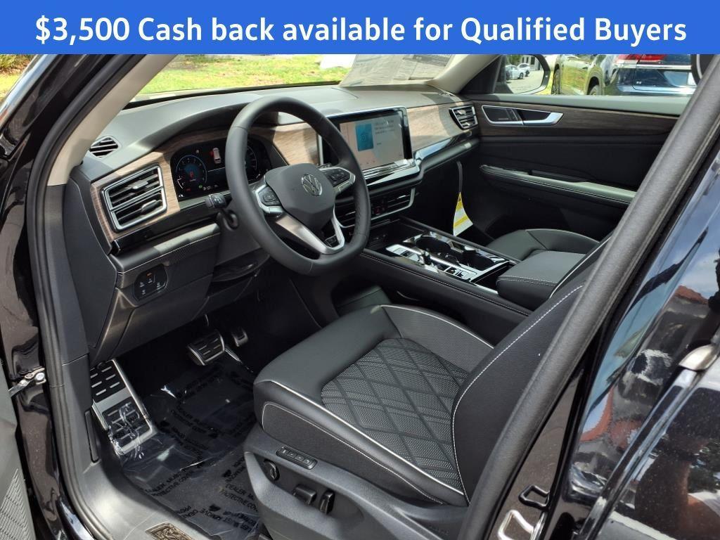 new 2025 Volkswagen Atlas car, priced at $50,550