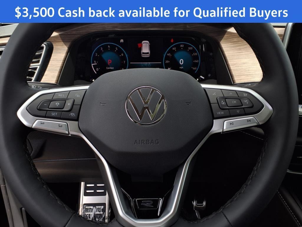 new 2025 Volkswagen Atlas car, priced at $50,550
