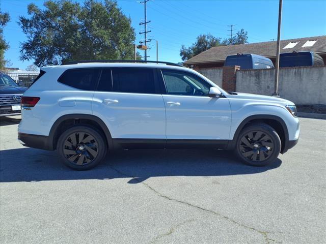 new 2025 Volkswagen Atlas car, priced at $44,456