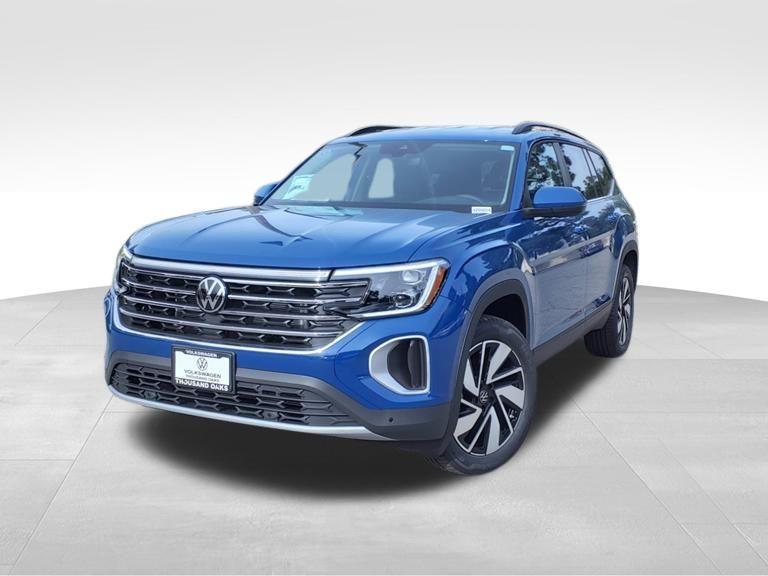 new 2025 Volkswagen Atlas car, priced at $42,431