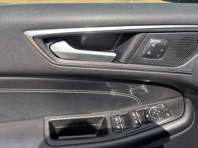 used 2022 Ford Edge car, priced at $19,600